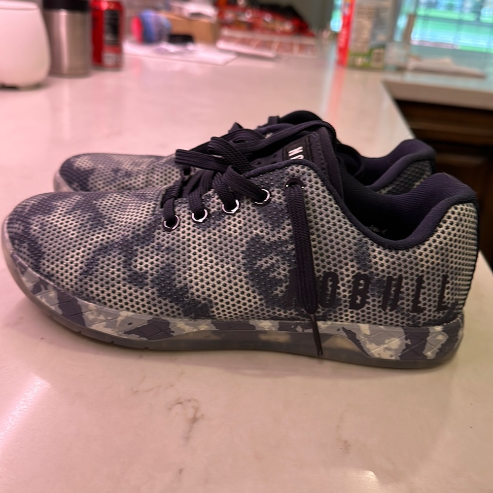 Women’s NOBULL trainers Size 8